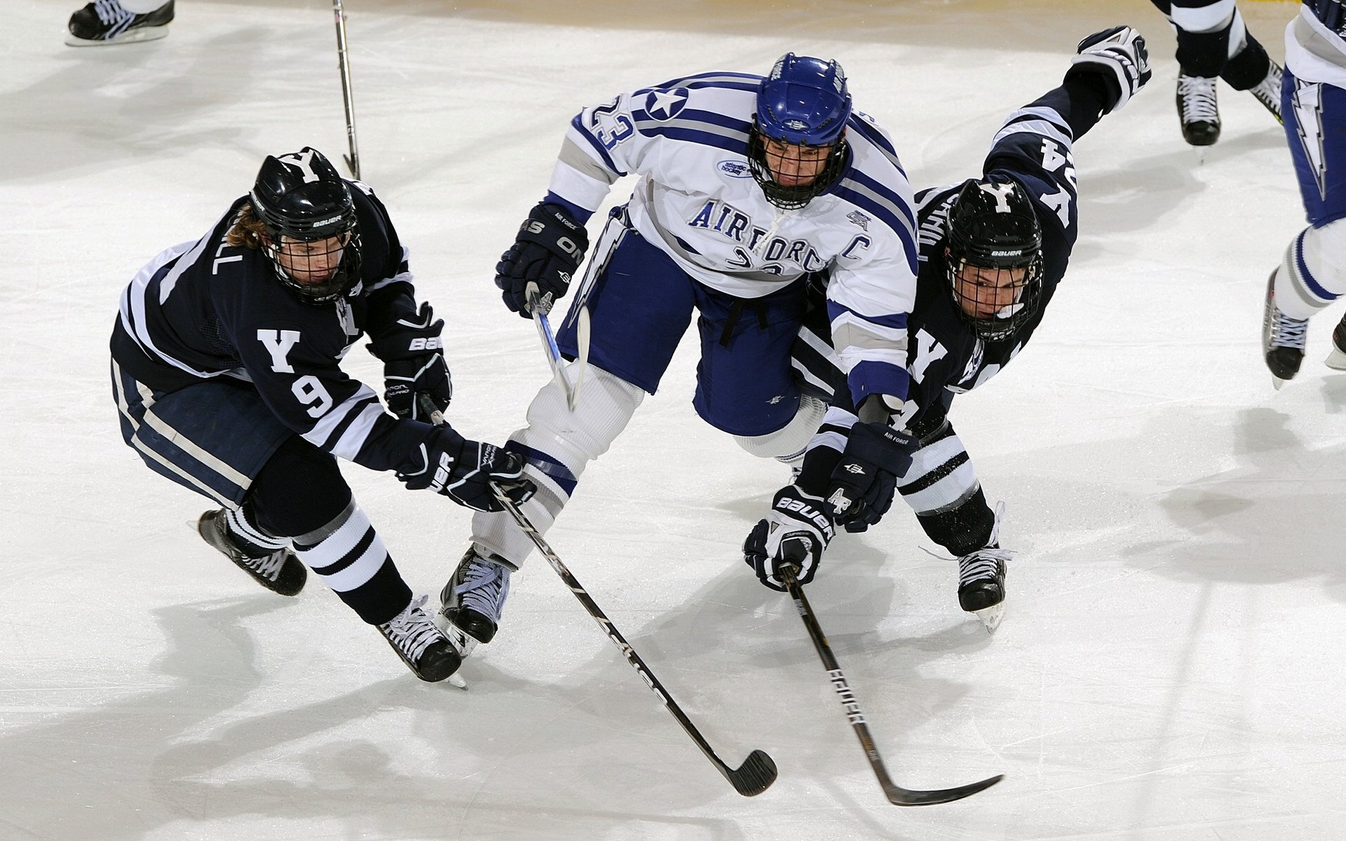 虚拟体育崛起，电竞与传统体育的融合新趋势
